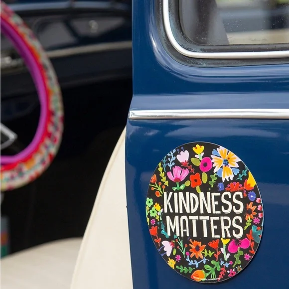 Natural Life Floral Car Magnet - Picture 2 of 2